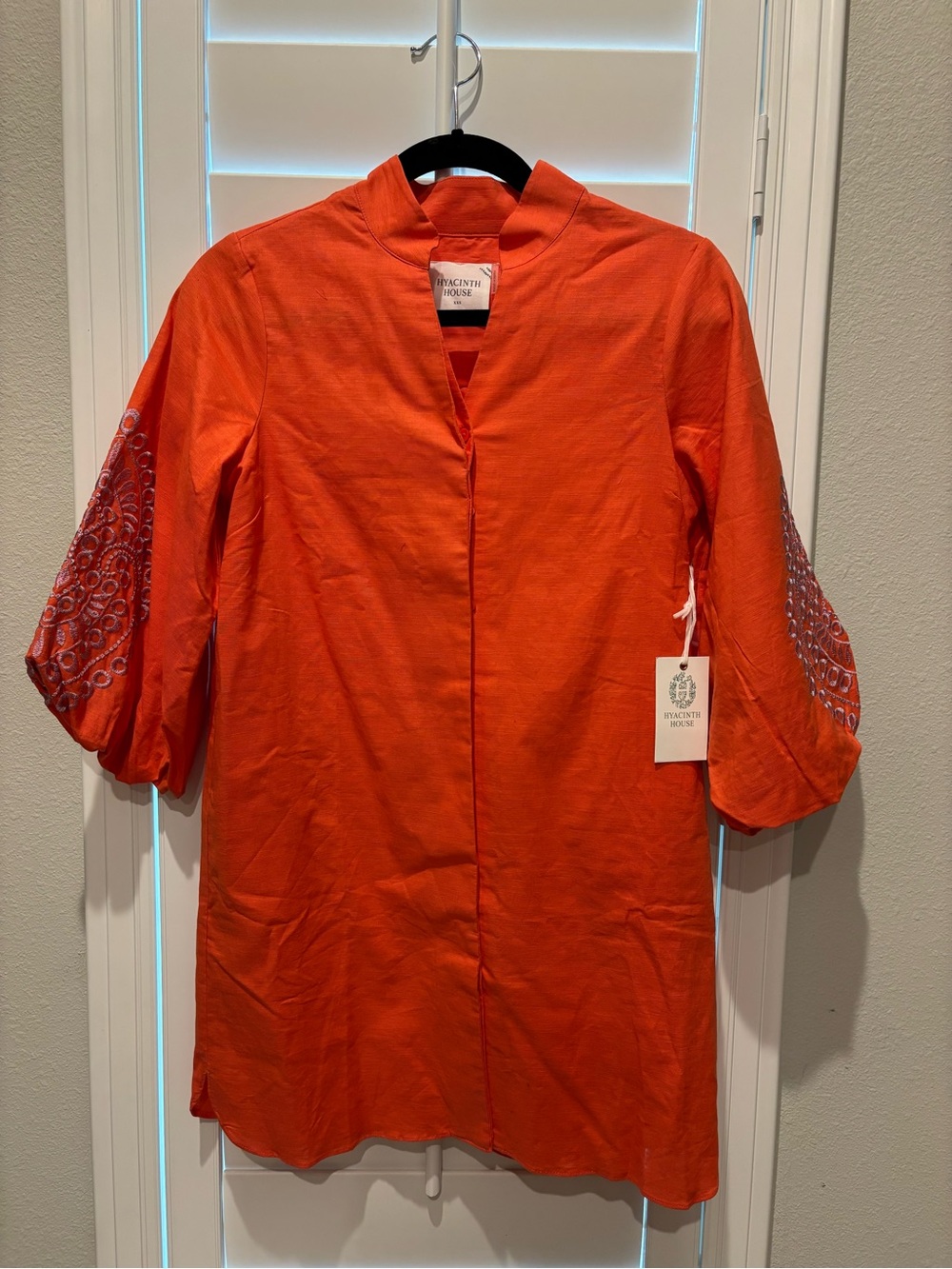 Tuckernuck Hyancith House Short Coral Embroidered Sleeve Dress